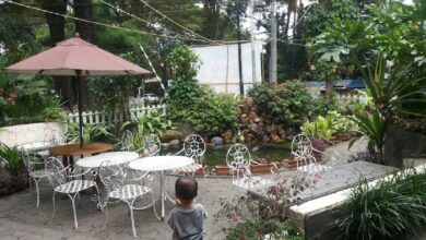 Café Hits dan Viral di Bandung